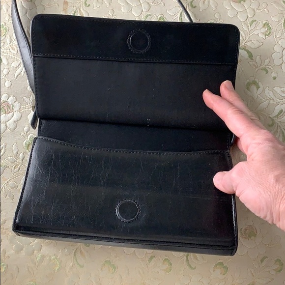 Kenneth Cole Clutch NWOT black - Picture 4 of 7